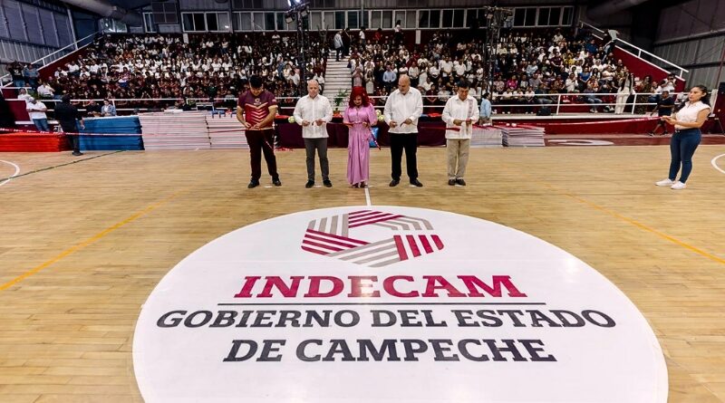 Rehabilitación del Gimnasio Manuel Prego Galera: Campeche