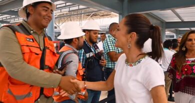 En un recorrido de evaluación, Sheinbaum resalta los avances en infraestructura, conservación arqueológica y beneficios comunitarios del Tren Maya, calificando la obra como una hazaña histórica.