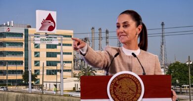 La presidenta Claudia Sheinbaum se propone alcanzar un 45% de energía renovable en el país, sin descuidar el fortalecimiento de empresas estatales como Pemex y la CFE. El "Plan Sonora" y la explotación del litio son claves en esta estrategia.